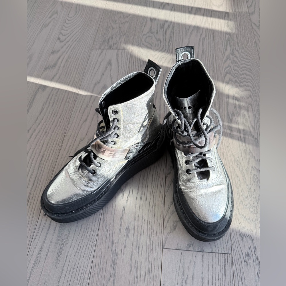 Diesel platform silver boots size 9/ EUR 40